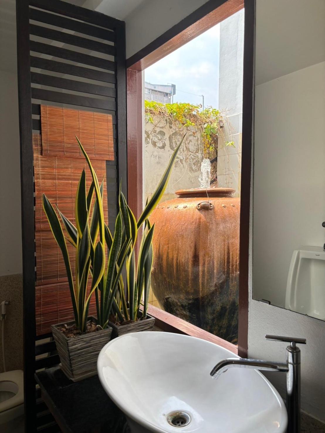 Yindee Stylish Guesthouse Чиангмай Екстериор снимка