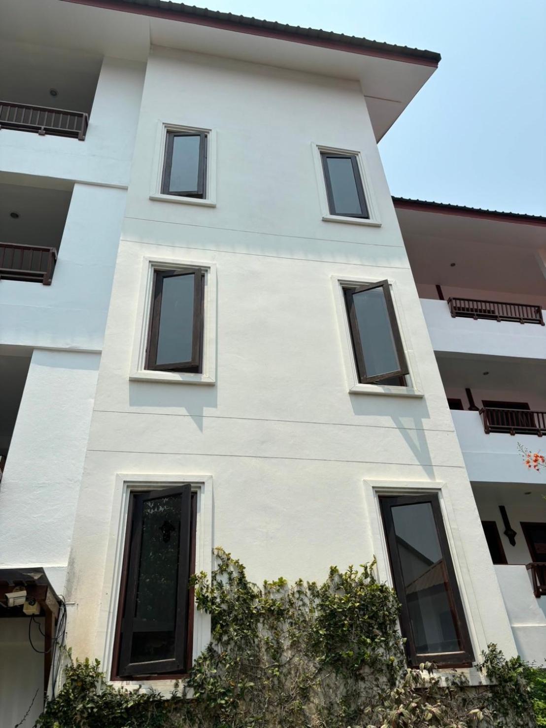 Yindee Stylish Guesthouse Чиангмай Екстериор снимка