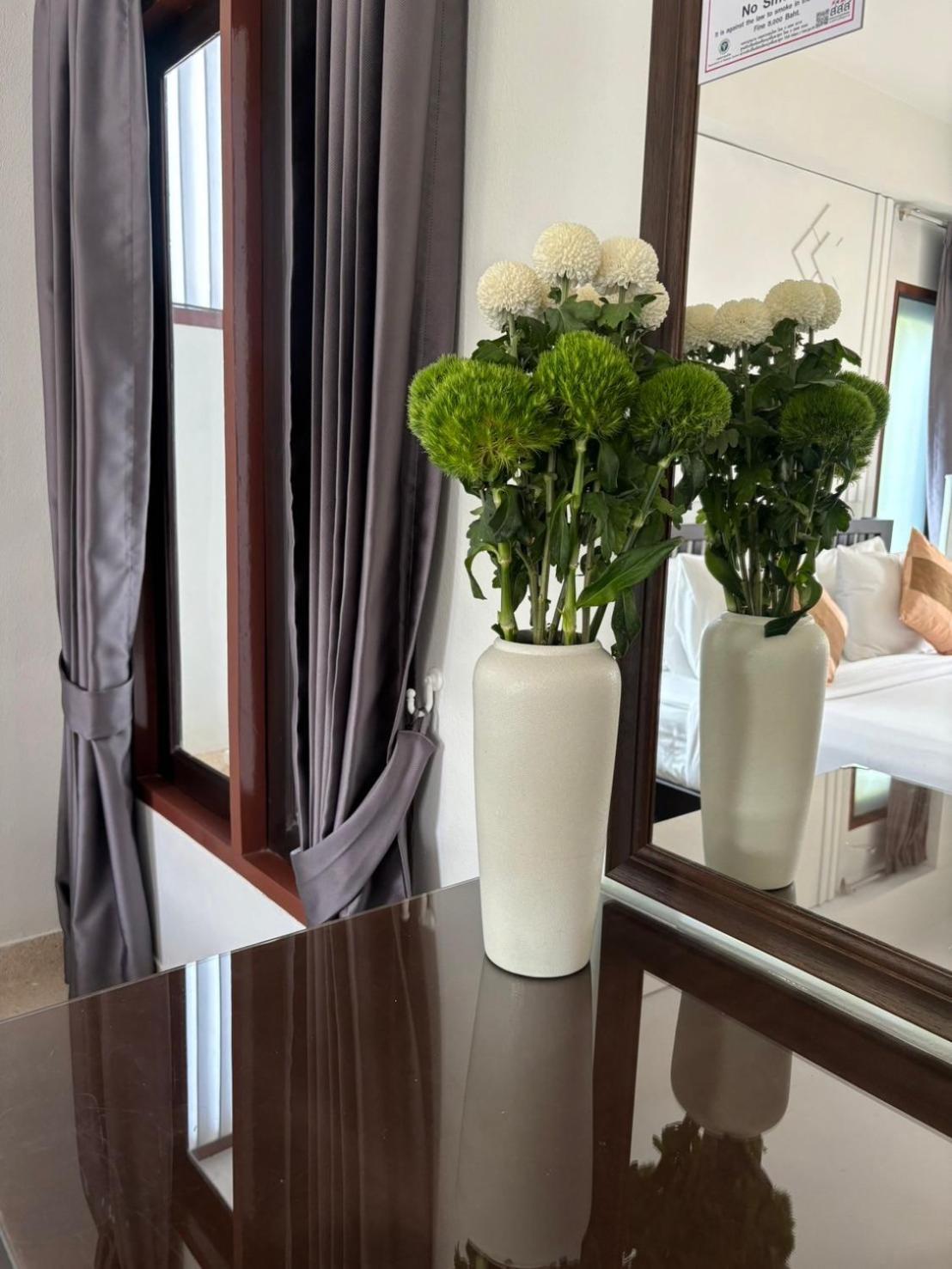 Yindee Stylish Guesthouse Чиангмай Екстериор снимка