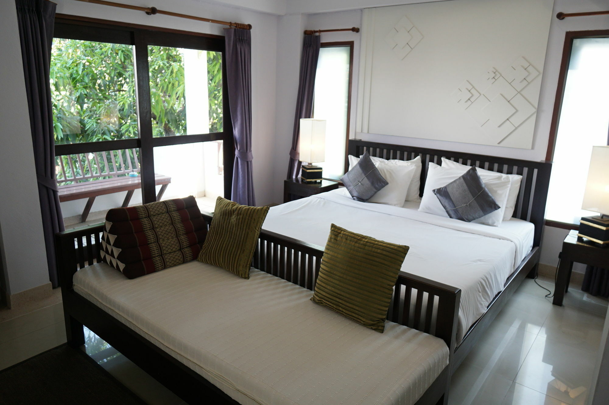 Yindee Stylish Guesthouse Чиангмай Екстериор снимка